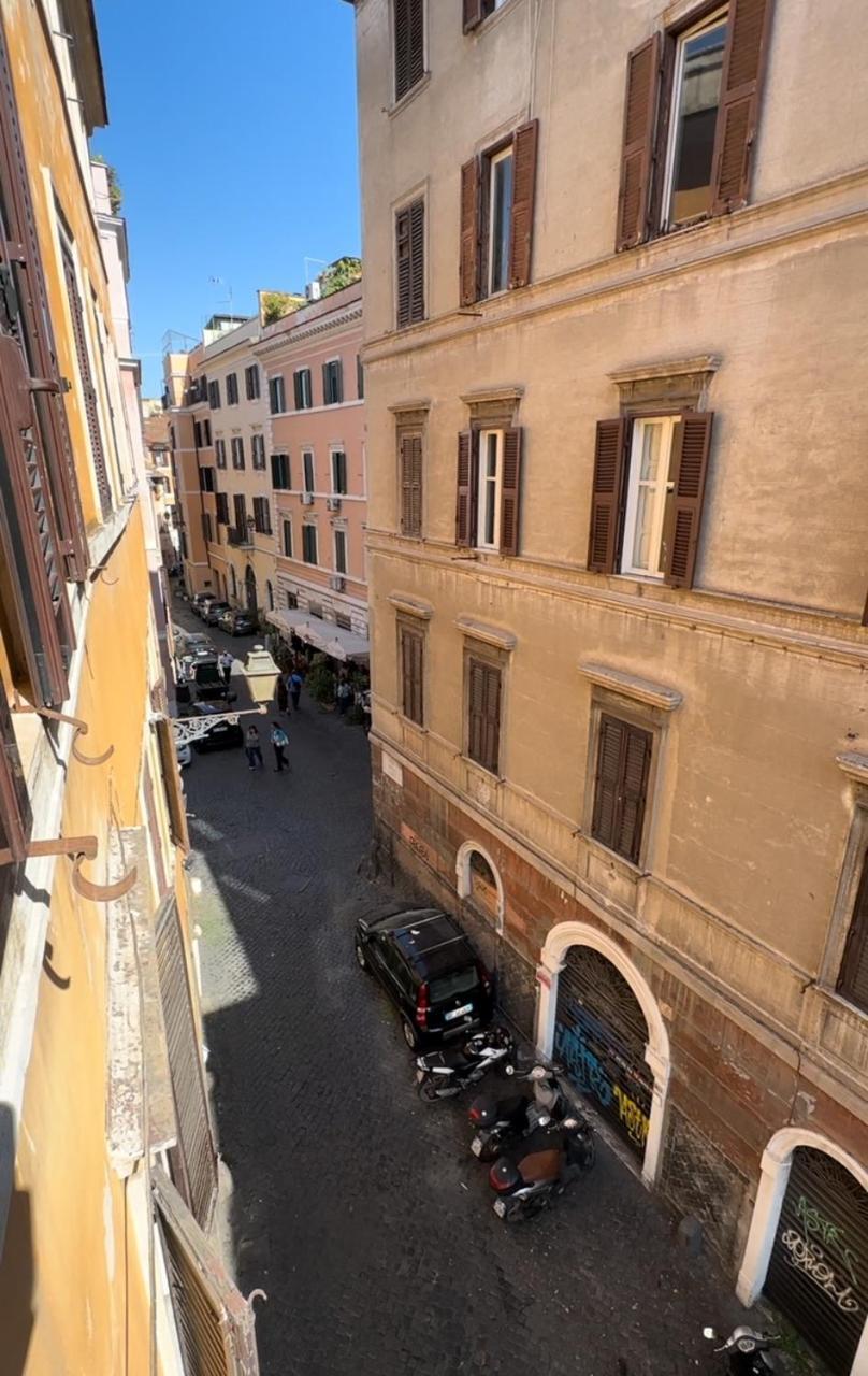 House Of The Sun In Trastevere Rome Exterior photo